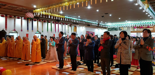 다문화가족법회 5=1200.jpg